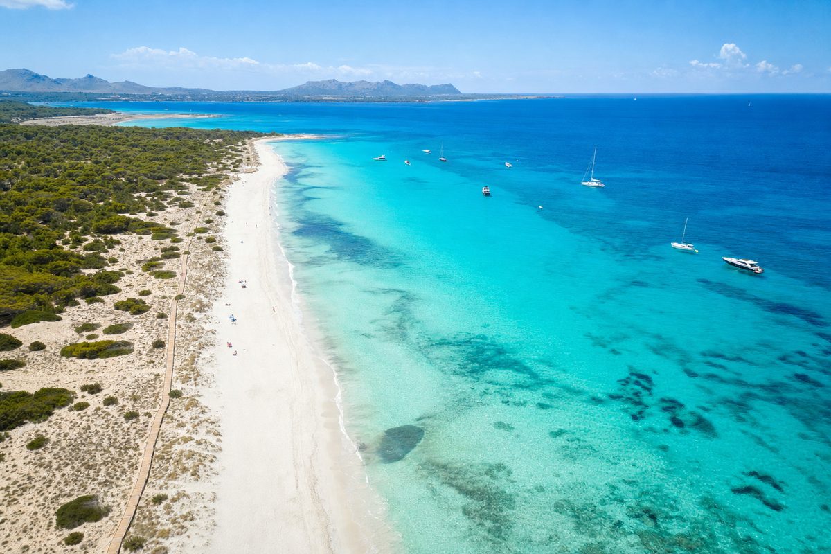 Es Trenc · ca. 35 Min. ab Hafen · langer Sandstrand