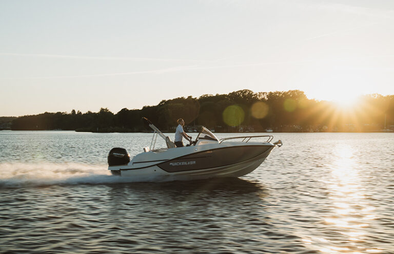 Quicksilver Activ 605 Sundeck Bild 1