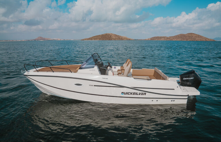 Quicksilver Activ 755 Sundeck Bild 22