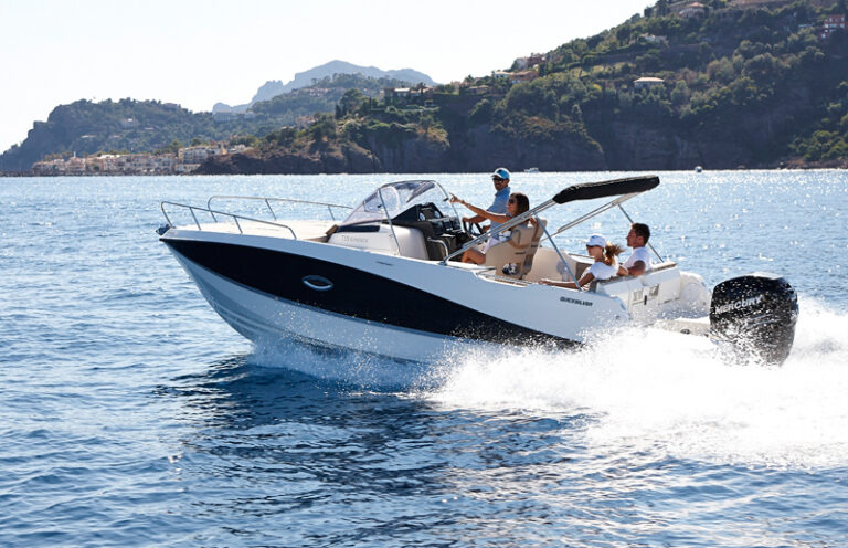 Quicksilver Activ 755 Sundeck Bild 8